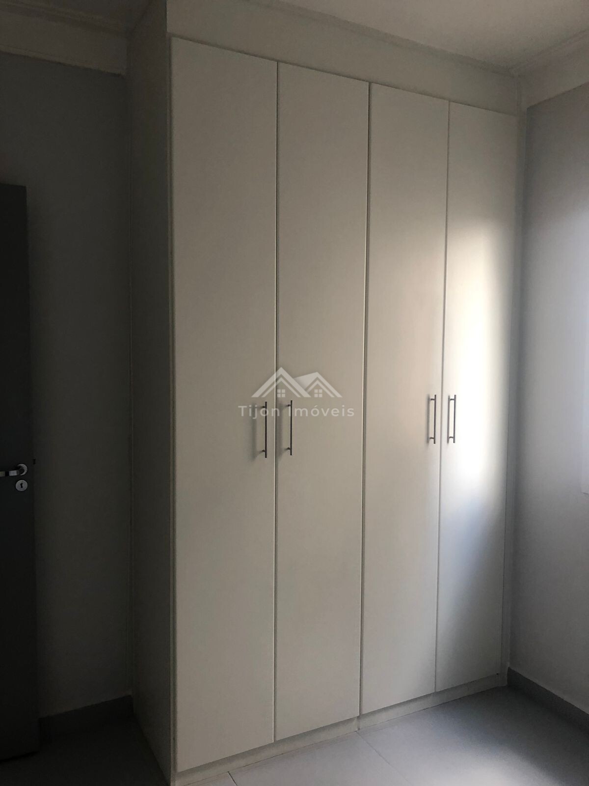 Apartamento à venda com 2 quartos, 60m² - Foto 11