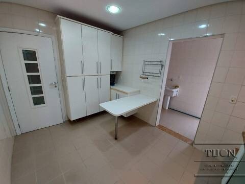 Casa de Condomínio à venda com 3 quartos, 258m² - Foto 6