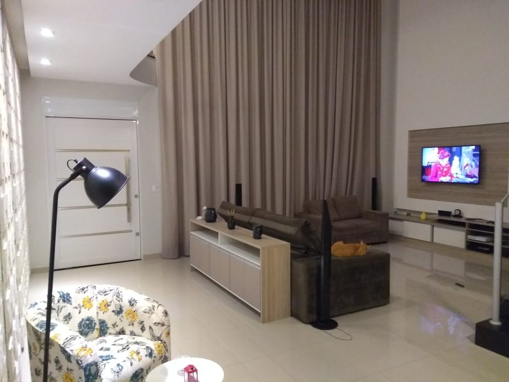 Casa de Condomínio à venda com 3 quartos, 350m² - Foto 3