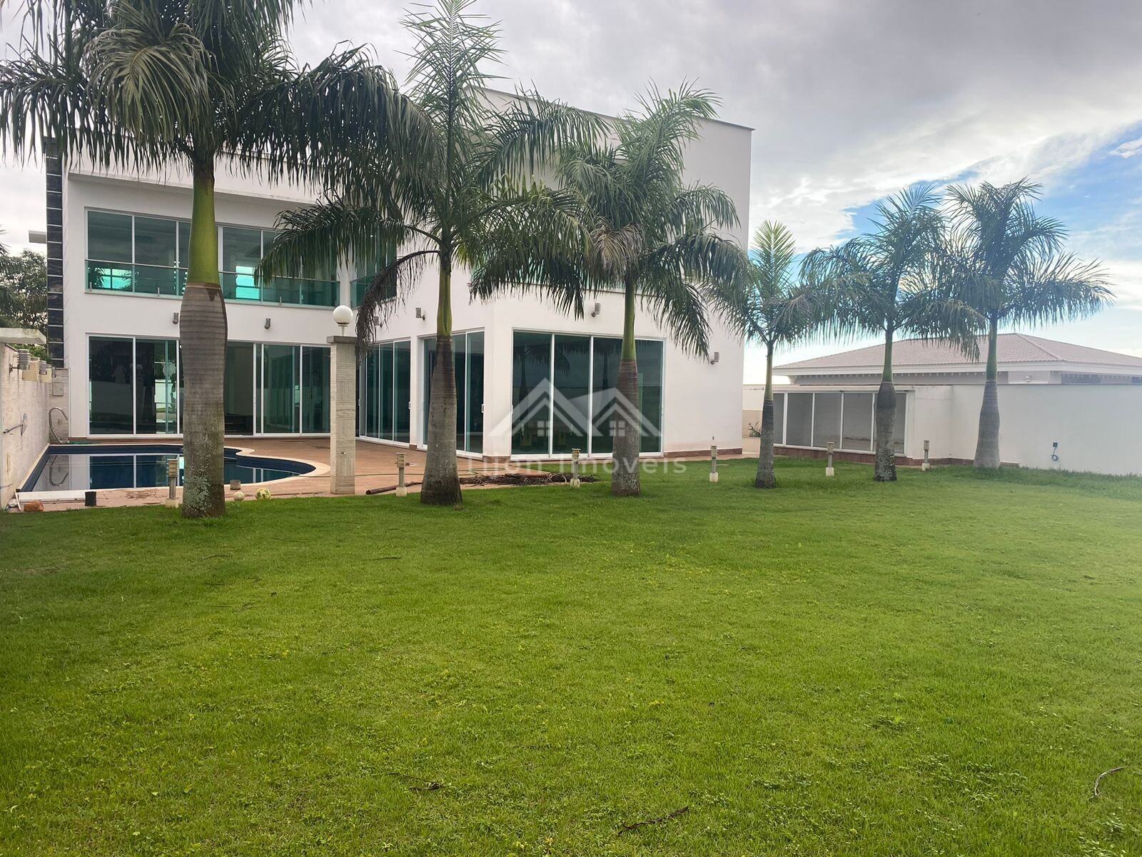 Sobrado à venda com 4 quartos, 950m² - Foto 32