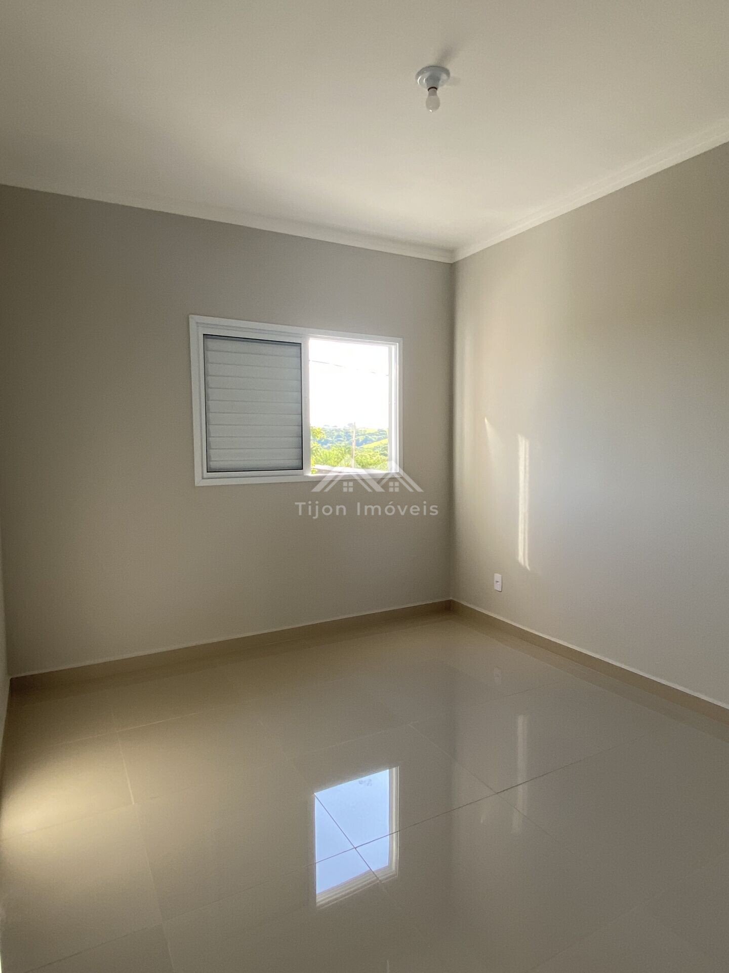 Casa à venda com 3 quartos, 59m² - Foto 11