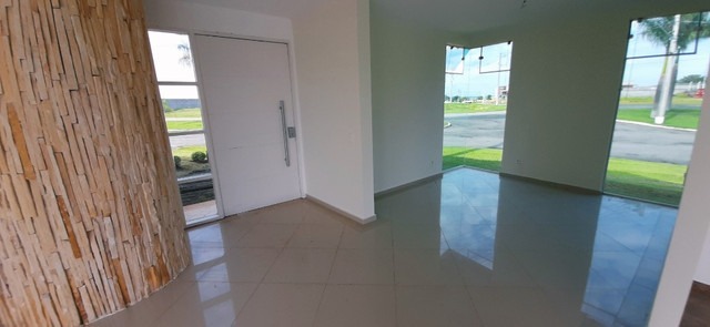 Casa de Condomínio à venda com 3 quartos, 300m² - Foto 5