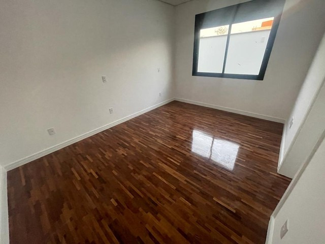 Casa de Condomínio à venda com 3 quartos, 231m² - Foto 9