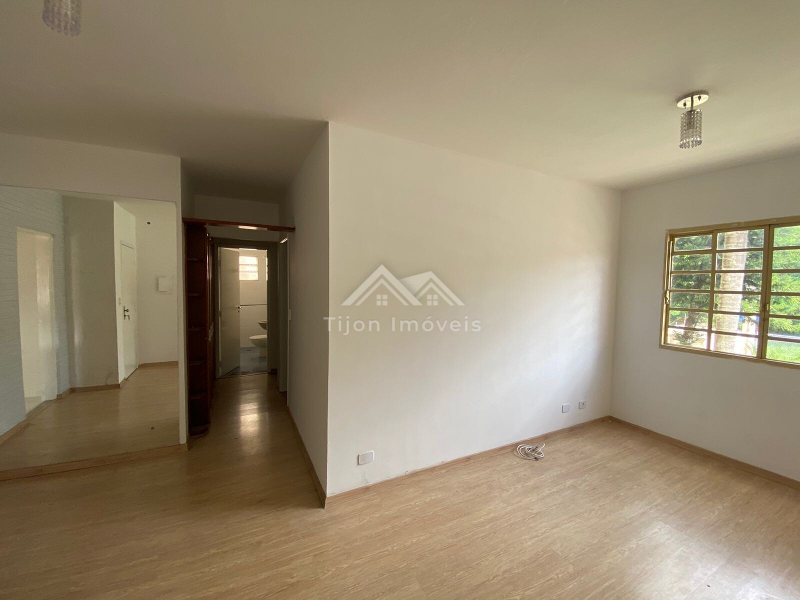 Apartamento à venda com 3 quartos, 64m² - Foto 2