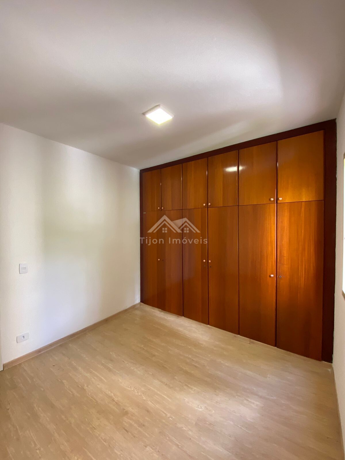 Apartamento à venda com 3 quartos, 64m² - Foto 10