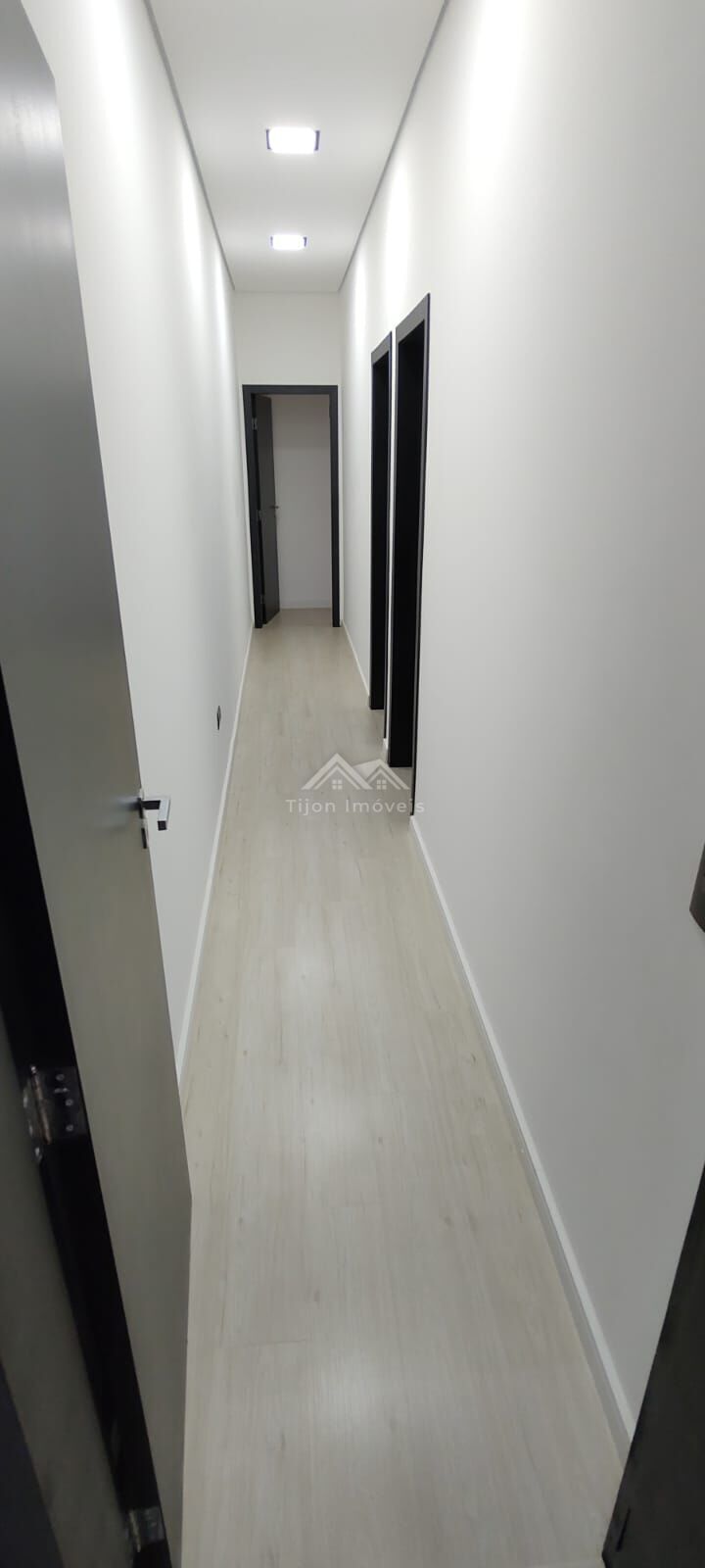 Casa à venda com 4 quartos, 260m² - Foto 24