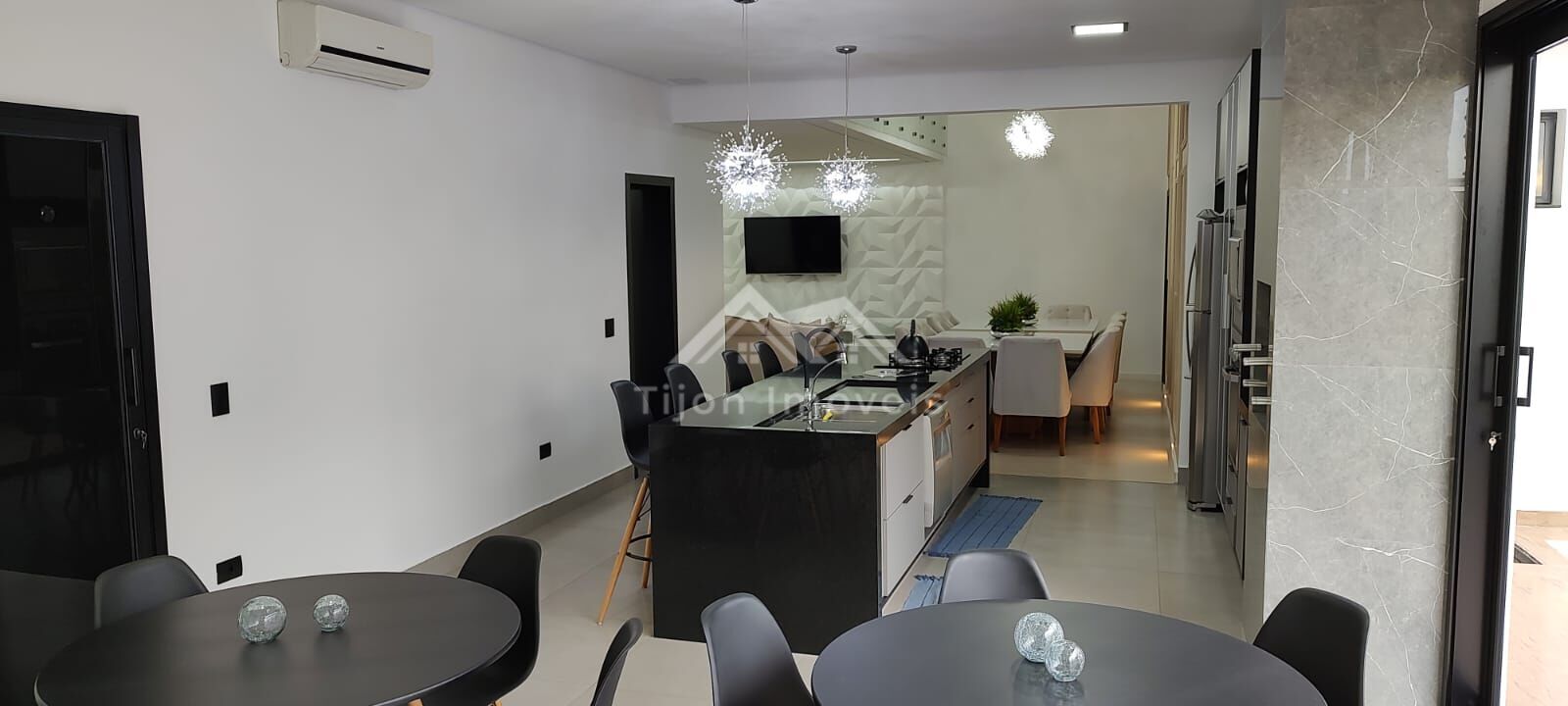 Casa à venda com 4 quartos, 260m² - Foto 15