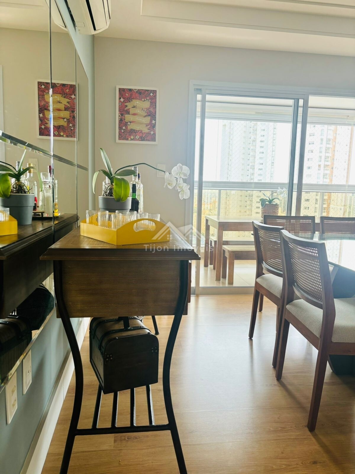 Apartamento à venda com 3 quartos, 140m² - Foto 3