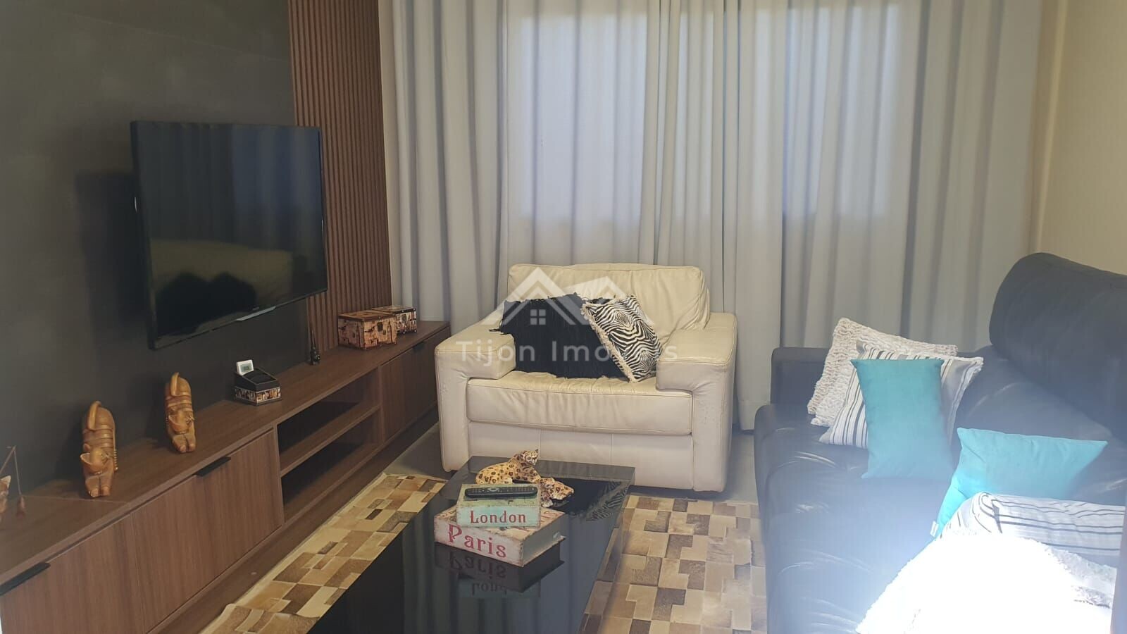 Casa à venda com 3 quartos, 368m² - Foto 24