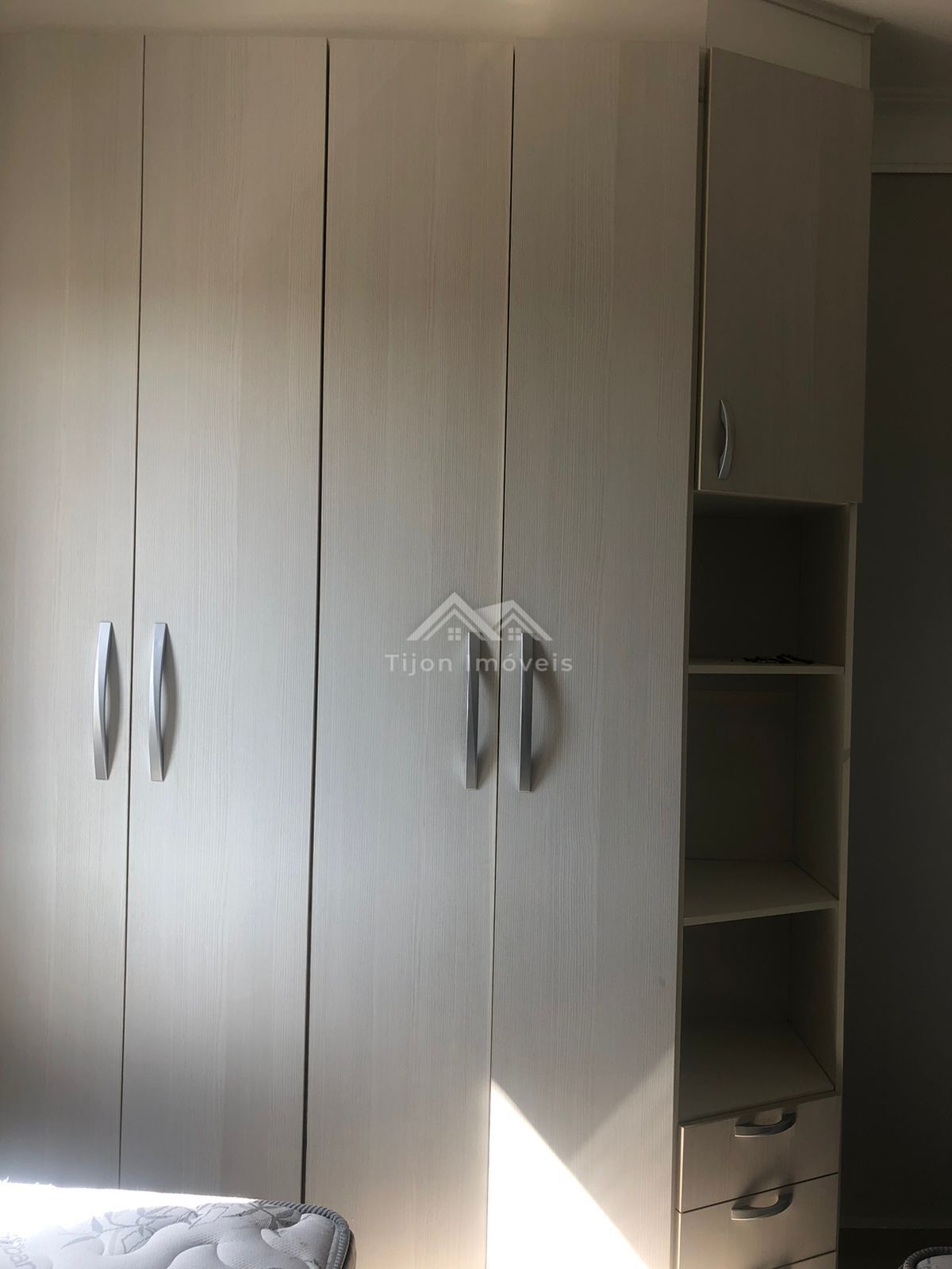 Apartamento à venda com 2 quartos, 60m² - Foto 11