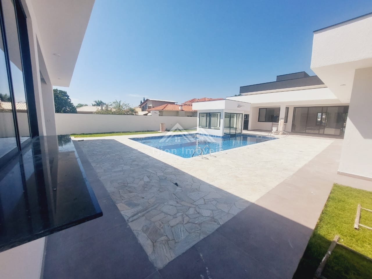 Casa à venda com 4 quartos, 470m² - Foto 16