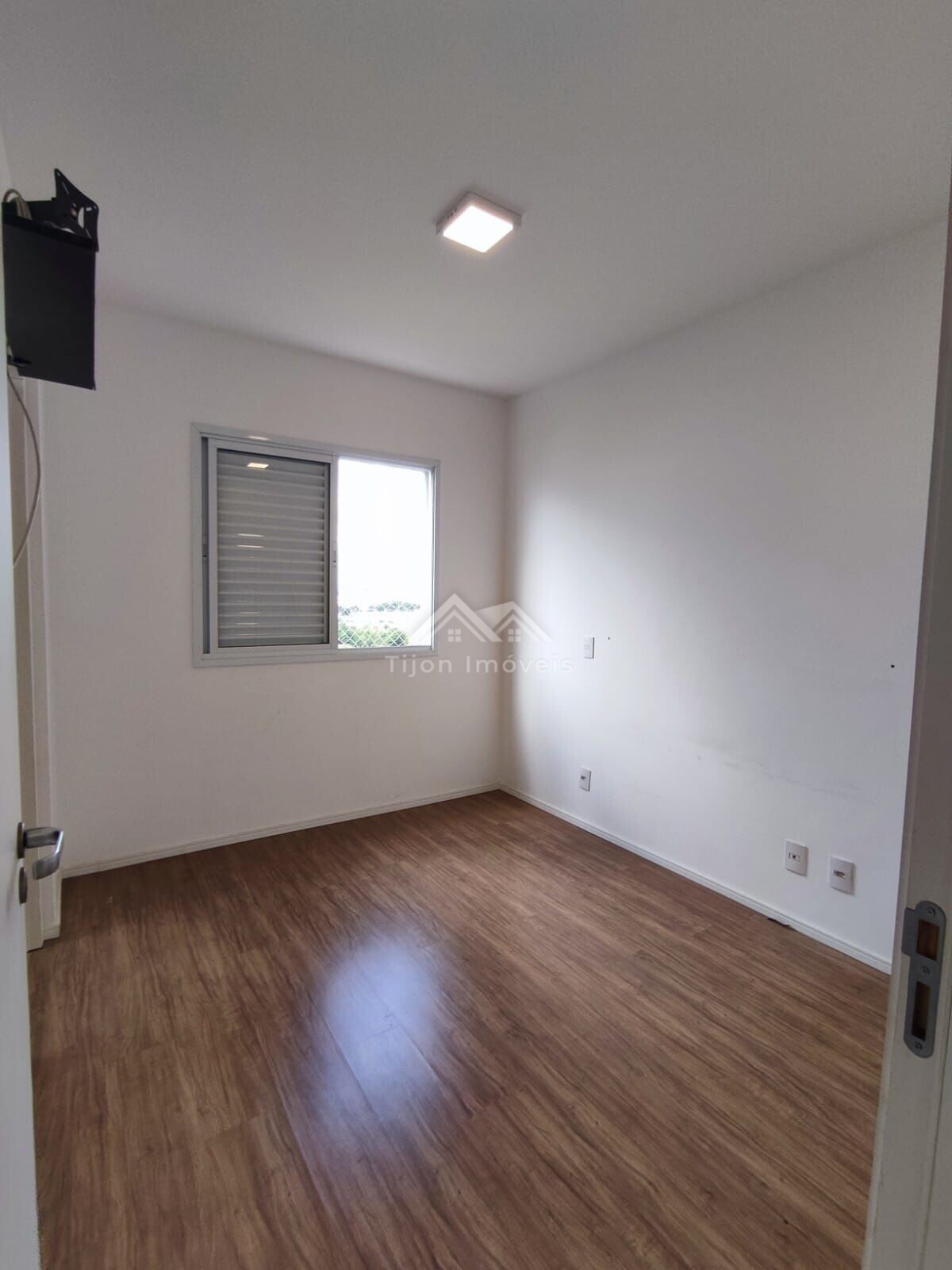 Apartamento à venda com 3 quartos, 80m² - Foto 11