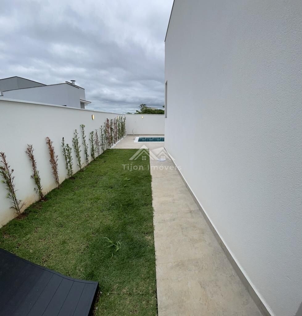 Casa à venda com 3 quartos, 200m² - Foto 15