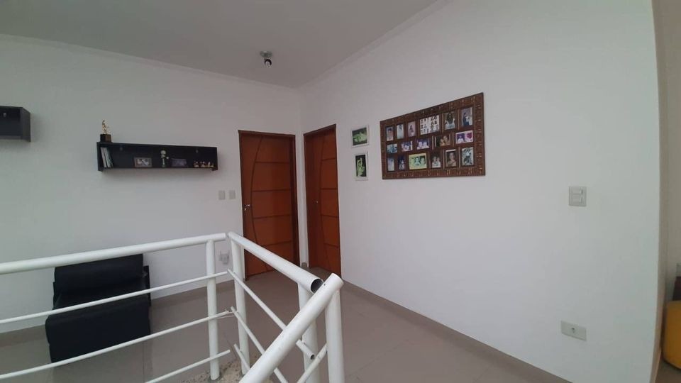 Casa de Condomínio à venda com 4 quartos, 272m² - Foto 13