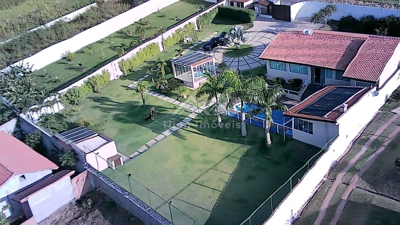 Fazenda à venda com 4 quartos, 3000m² - Foto 2