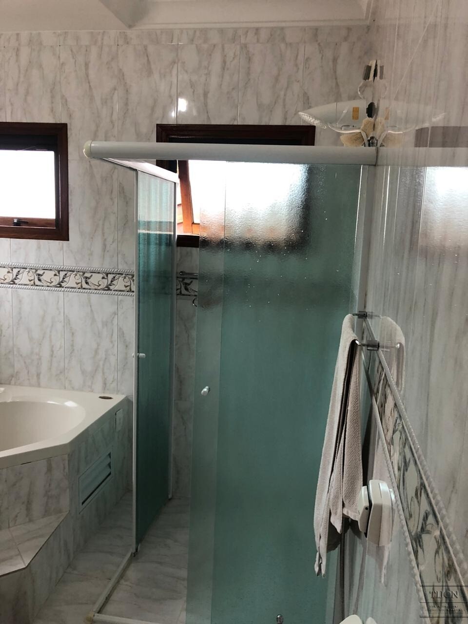 Casa de Condomínio à venda com 3 quartos, 300m² - Foto 17