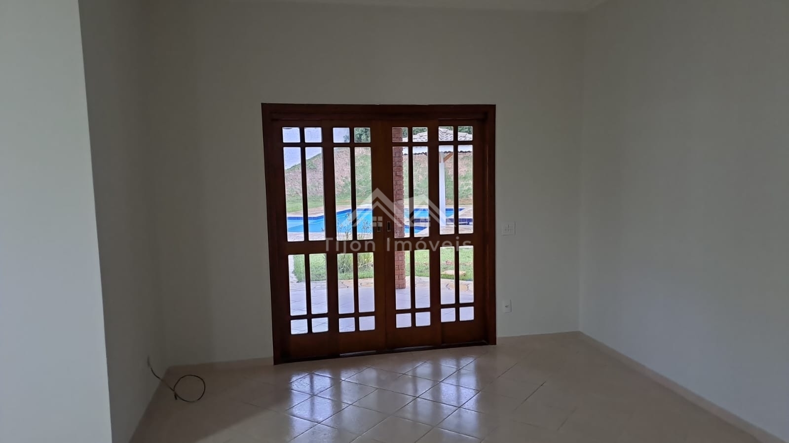 Casa de Condomínio à venda com 3 quartos, 250m² - Foto 8