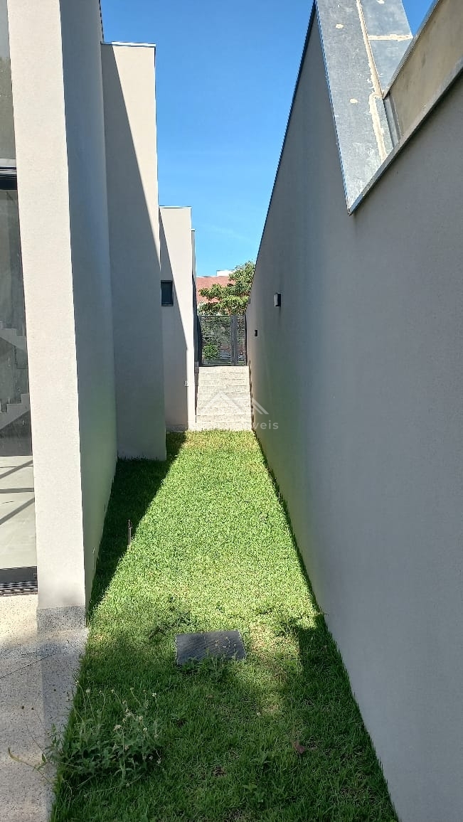 Casa à venda com 4 quartos, 340m² - Foto 23