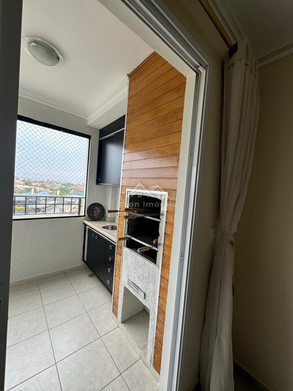 Apartamento para alugar com 3 quartos, 135m² - Foto 13