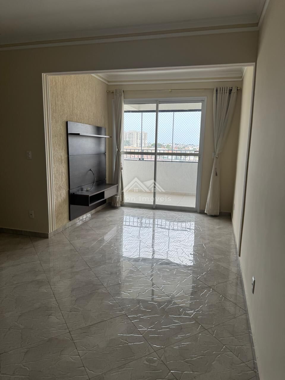 Apartamento para alugar com 3 quartos, 135m² - Foto 9