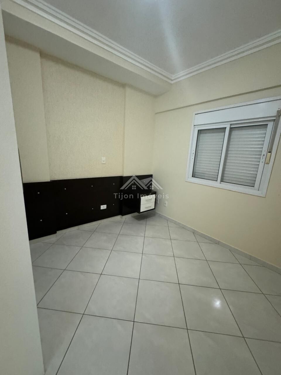 Apartamento para alugar com 3 quartos, 135m² - Foto 23