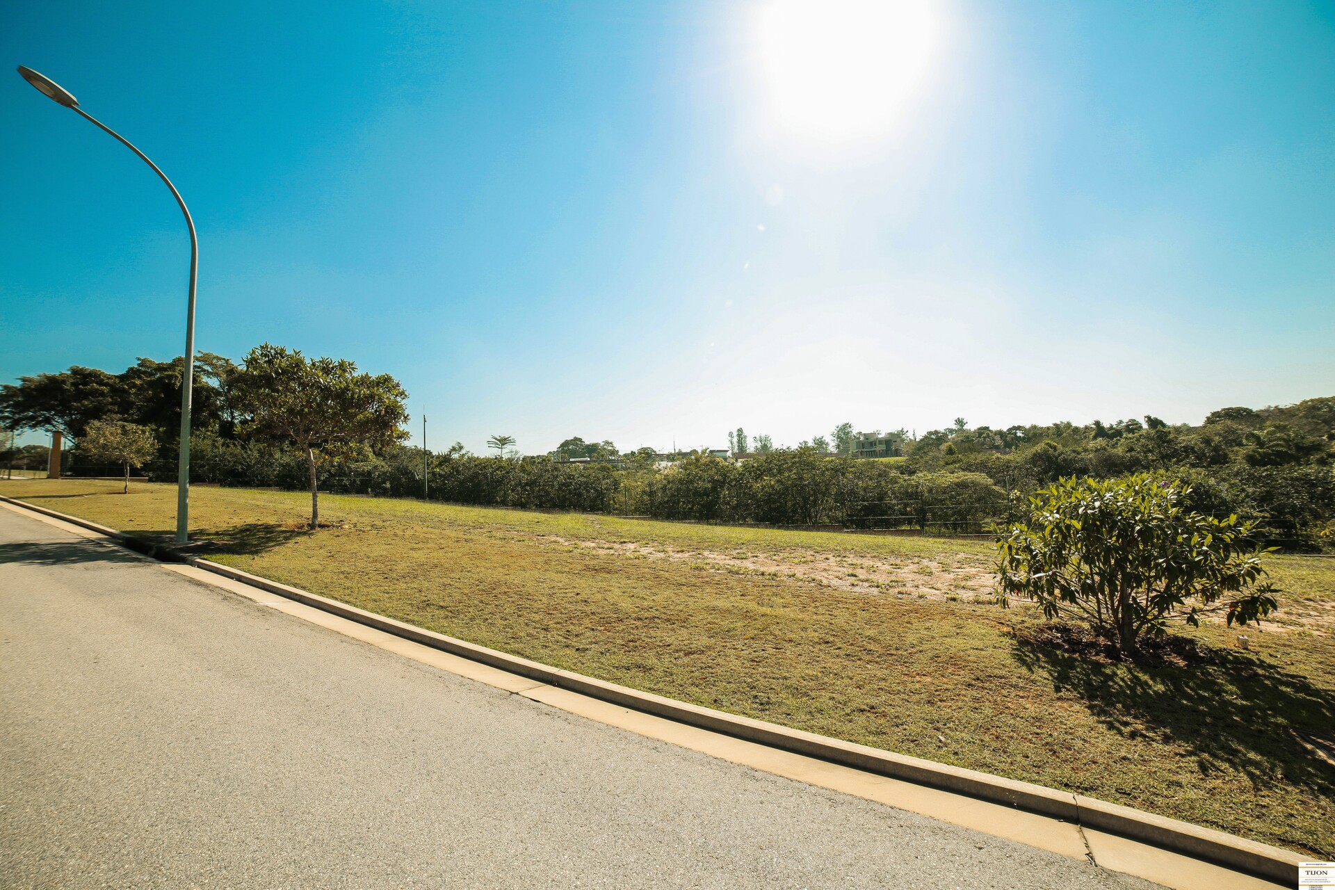 Terreno à venda, 421m² - Foto 1