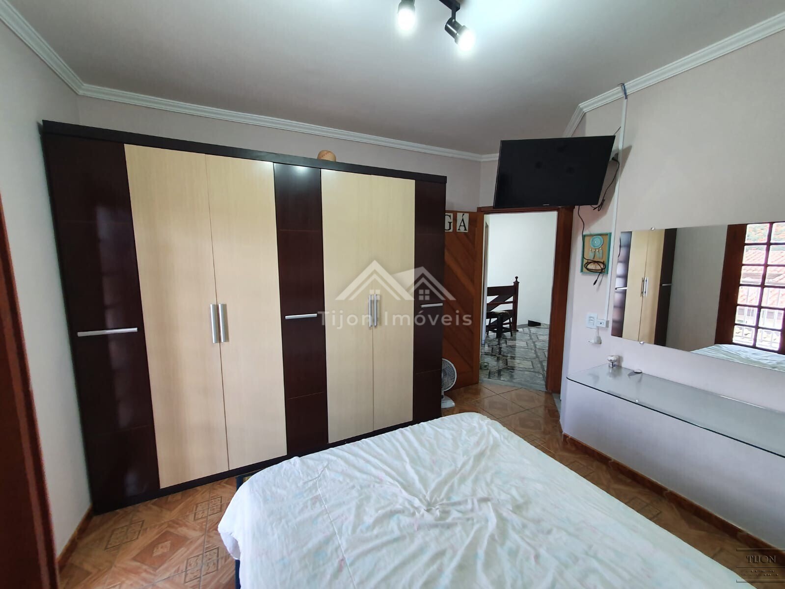 Casa de Condomínio à venda com 4 quartos, 242m² - Foto 22