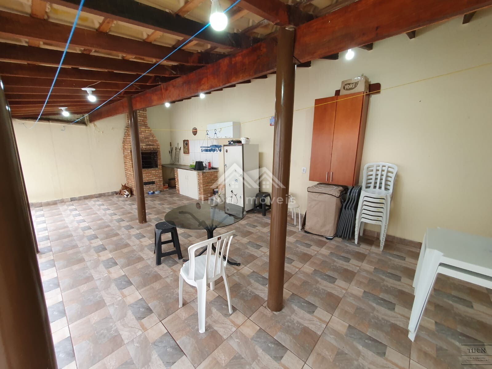 Casa de Condomínio à venda com 4 quartos, 242m² - Foto 18