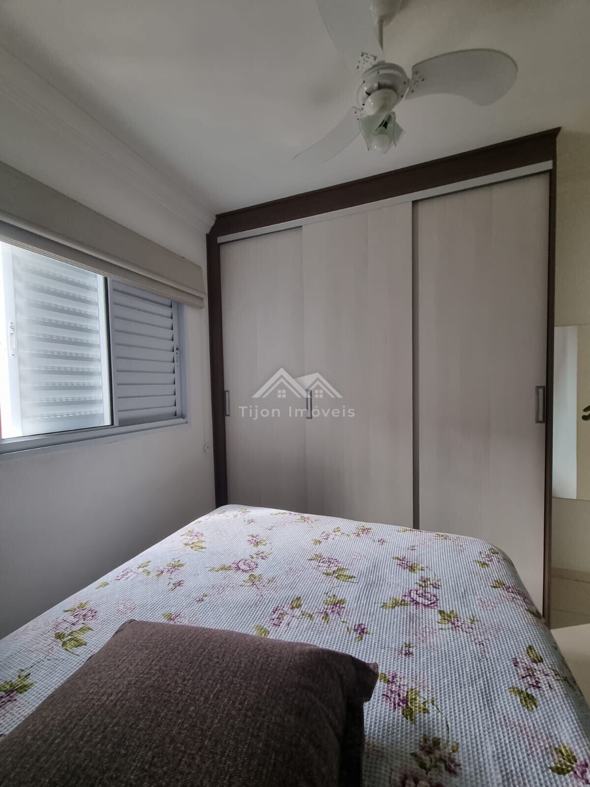 Apartamento à venda com 2 quartos, 60m² - Foto 21