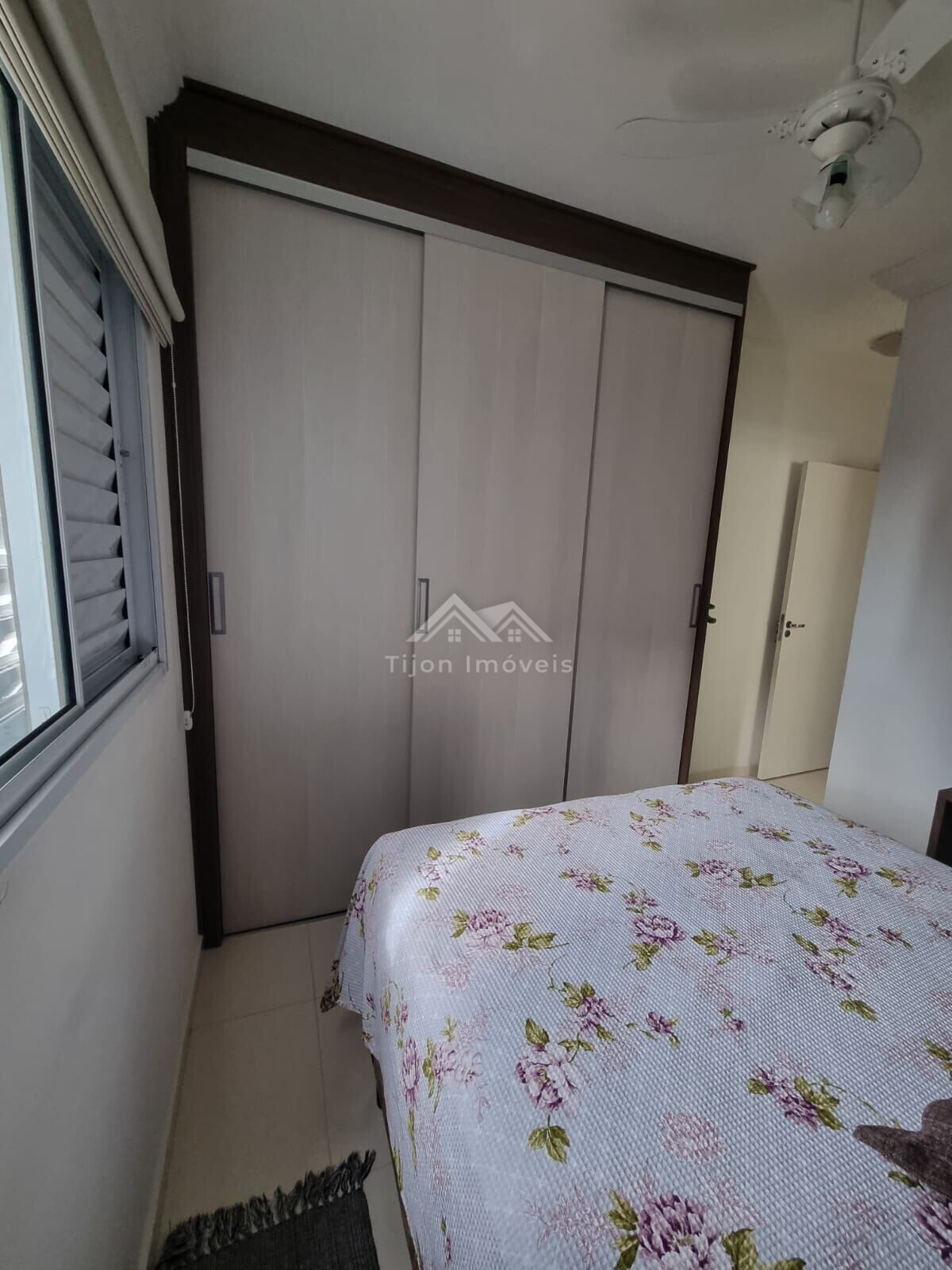 Apartamento à venda com 2 quartos, 60m² - Foto 18