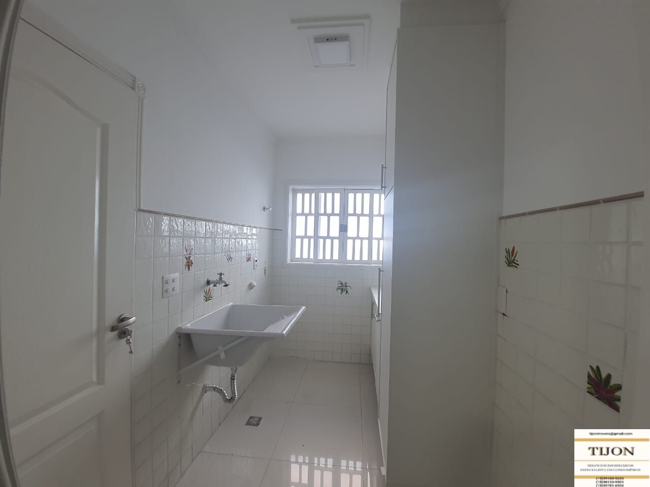 Casa de Condomínio à venda com 4 quartos, 250m² - Foto 25