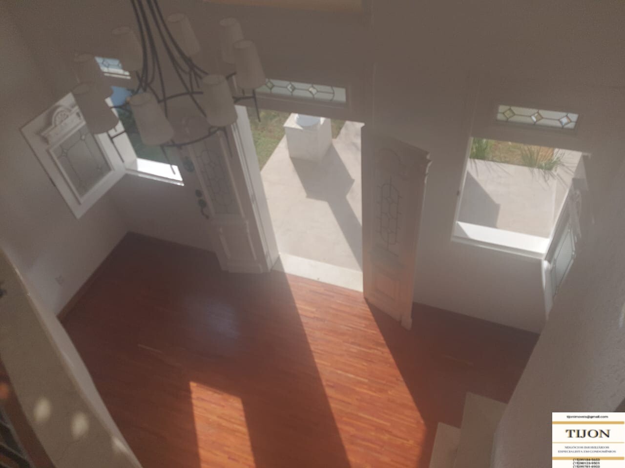 Casa de Condomínio à venda com 4 quartos, 250m² - Foto 9