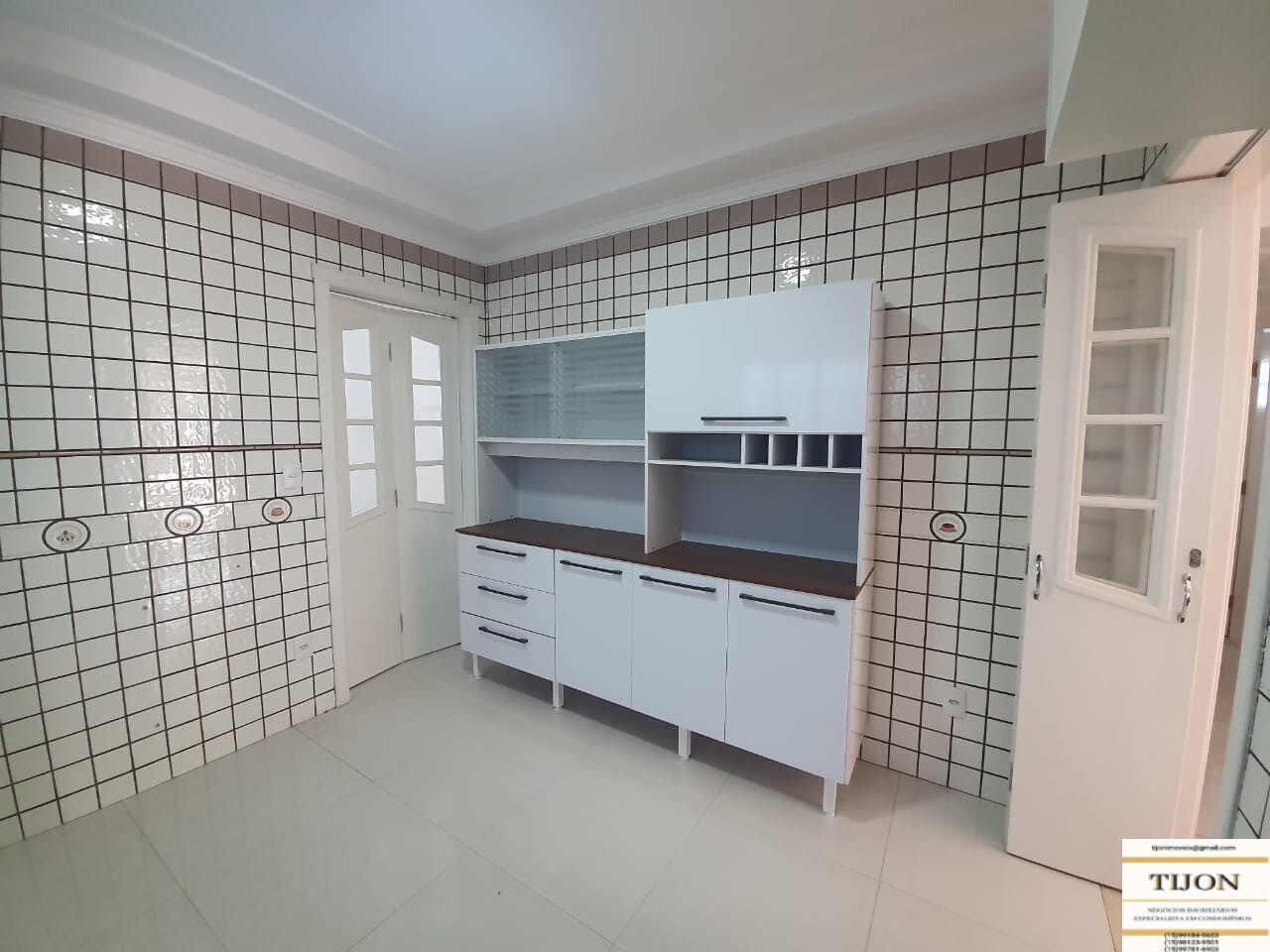 Casa de Condomínio à venda com 4 quartos, 250m² - Foto 11