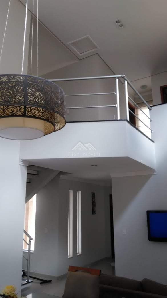 Casa de Condomínio à venda com 3 quartos, 300m² - Foto 5