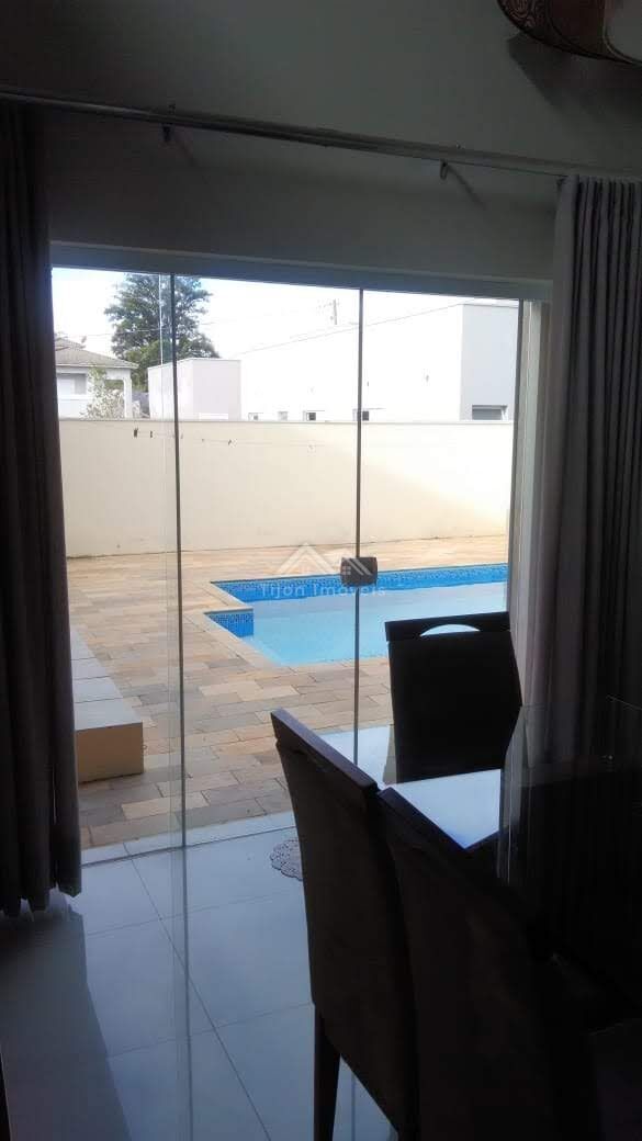 Casa de Condomínio à venda com 3 quartos, 300m² - Foto 23