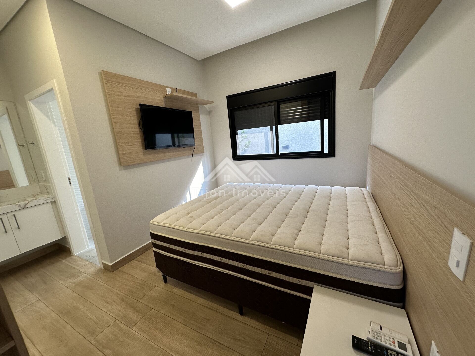 Casa à venda com 3 quartos, 250m² - Foto 37