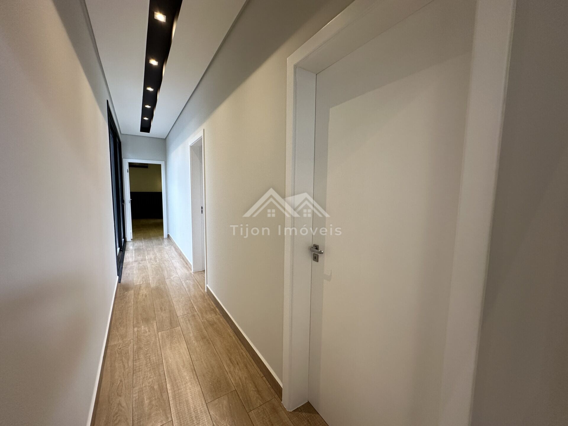 Casa à venda com 3 quartos, 250m² - Foto 33