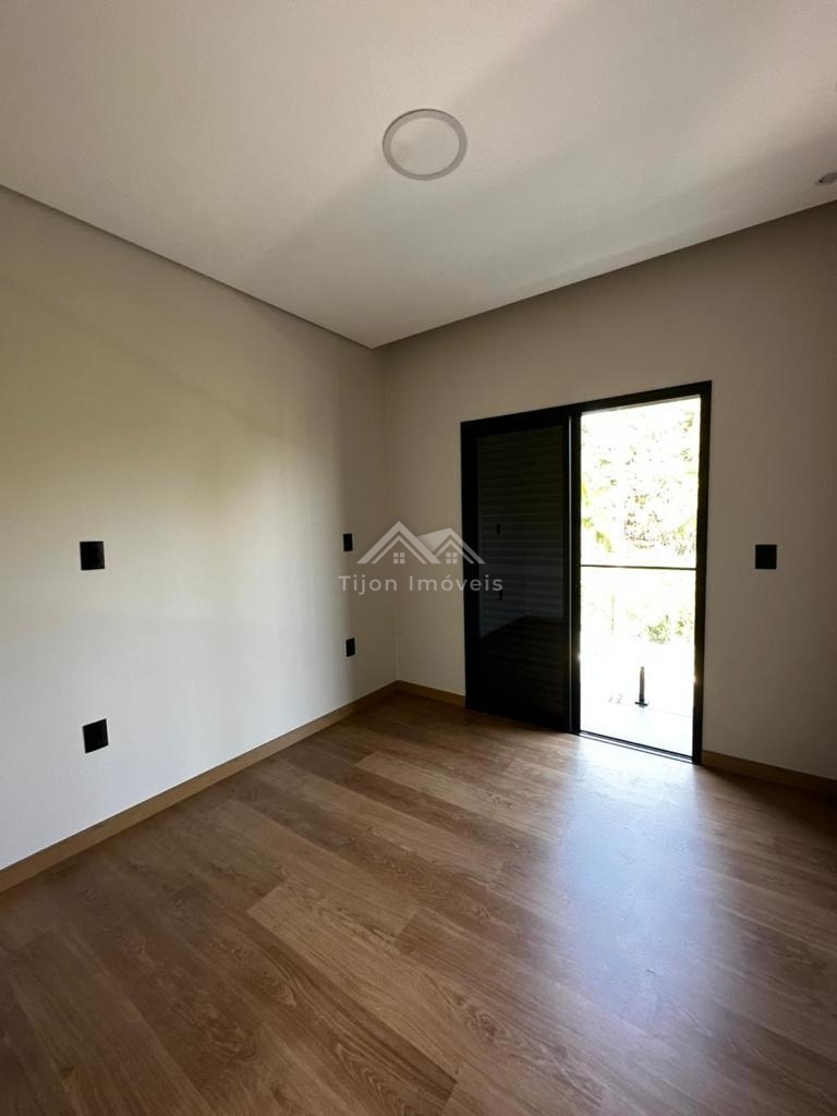 Casa à venda com 3 quartos, 225m² - Foto 19