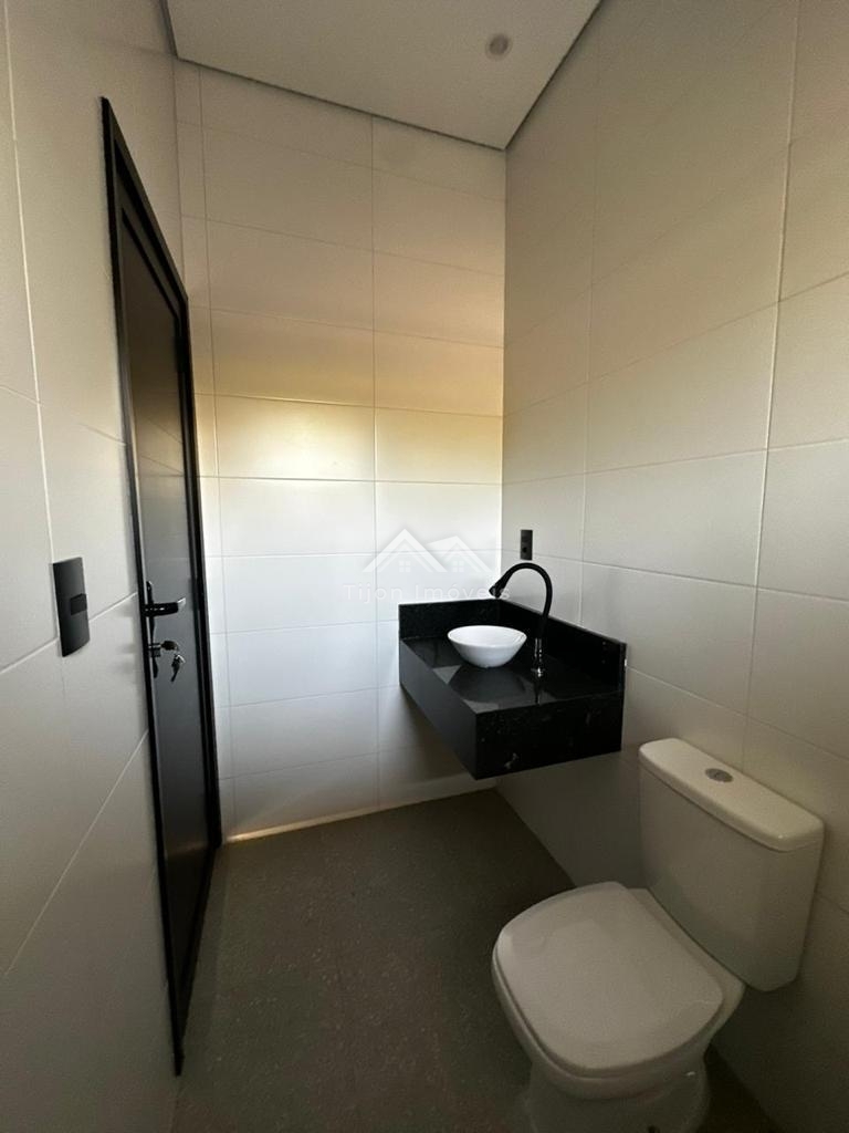 Casa à venda com 3 quartos, 225m² - Foto 11