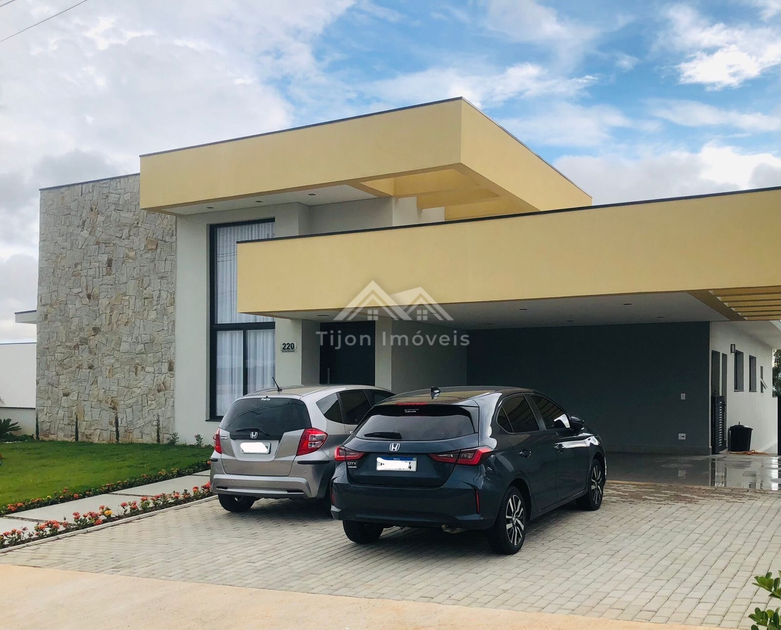 Casa à venda com 3 quartos, 253m² - Foto 7