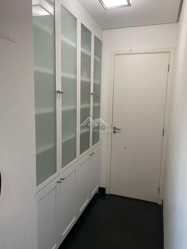 Apartamento à venda com 3 quartos, 170m² - Foto 8