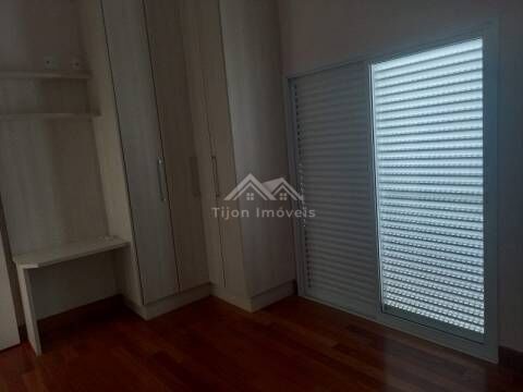 Casa à venda com 4 quartos, 360m² - Foto 17