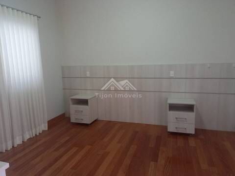 Casa à venda com 4 quartos, 360m² - Foto 13