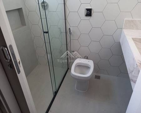 Casa à venda com 3 quartos, 240m² - Foto 17