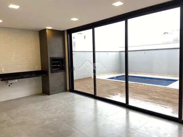 Casa à venda com 3 quartos, 232m² - Foto 7