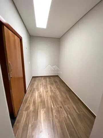 Casa à venda com 3 quartos, 232m² - Foto 13