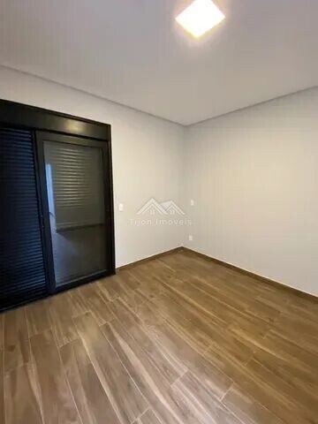 Casa à venda com 3 quartos, 232m² - Foto 12