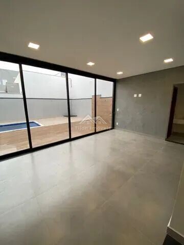 Casa à venda com 3 quartos, 232m² - Foto 5