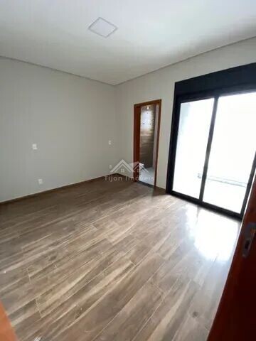 Casa à venda com 3 quartos, 232m² - Foto 9