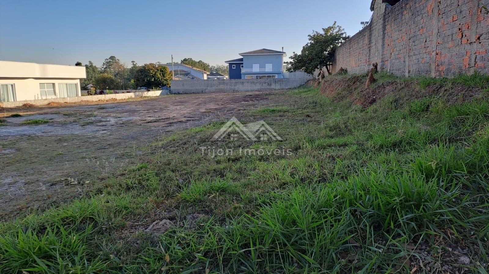 Terreno à venda, 1500m² - Foto 3